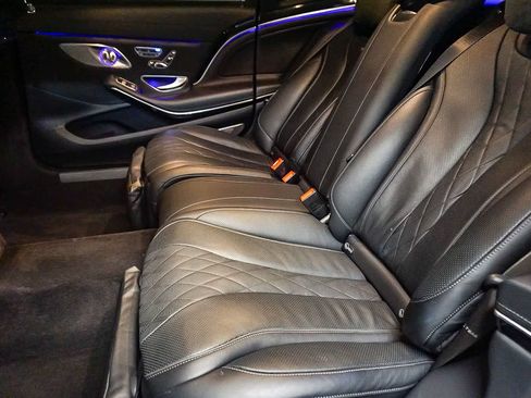 Used 2018 Mercedes-Benz Maybach S 650 image 18