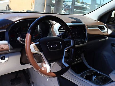 Used 2020 GMC Acadia SLT w/ LPO, Cargo Package FWD image 40