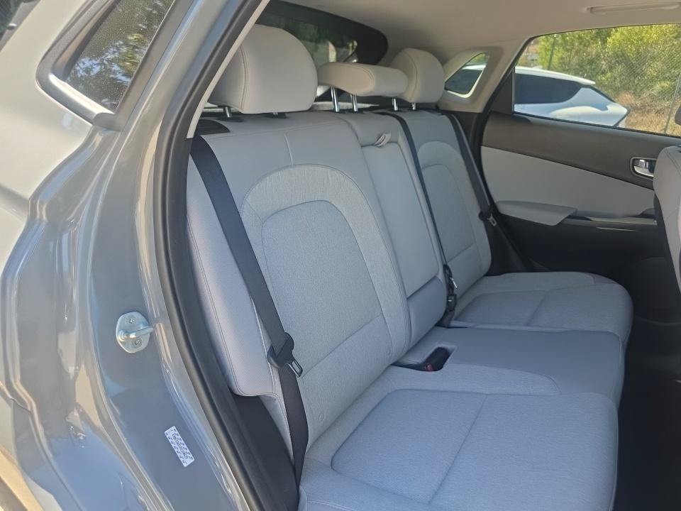 Used 2023 Hyundai Kona SEL w/ Cargo Package FWD image 11