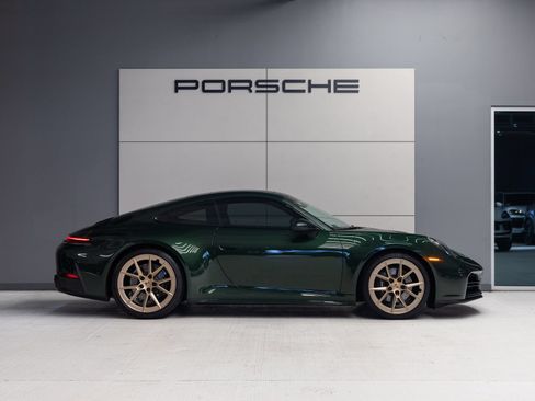 Certified 2026 Porsche 911 Carrera RWD image 8