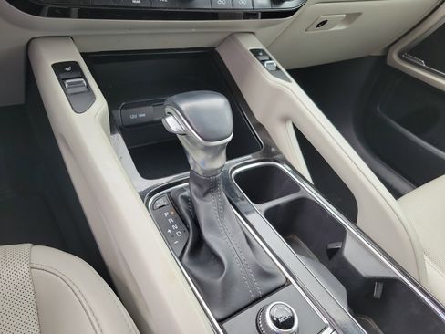 Used 2021 Kia Telluride S FWD image 15