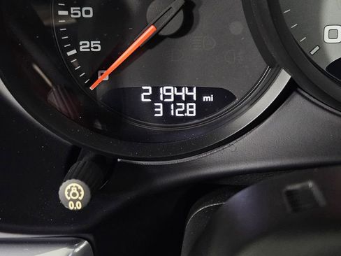 Used 2017 Porsche 718 Cayman S RWD image 21