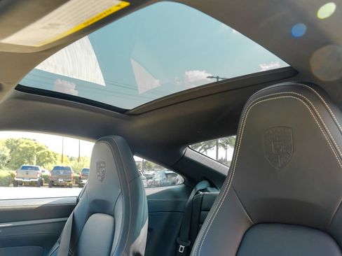 Used 2020 Porsche 911 Carrera S RWD image 26