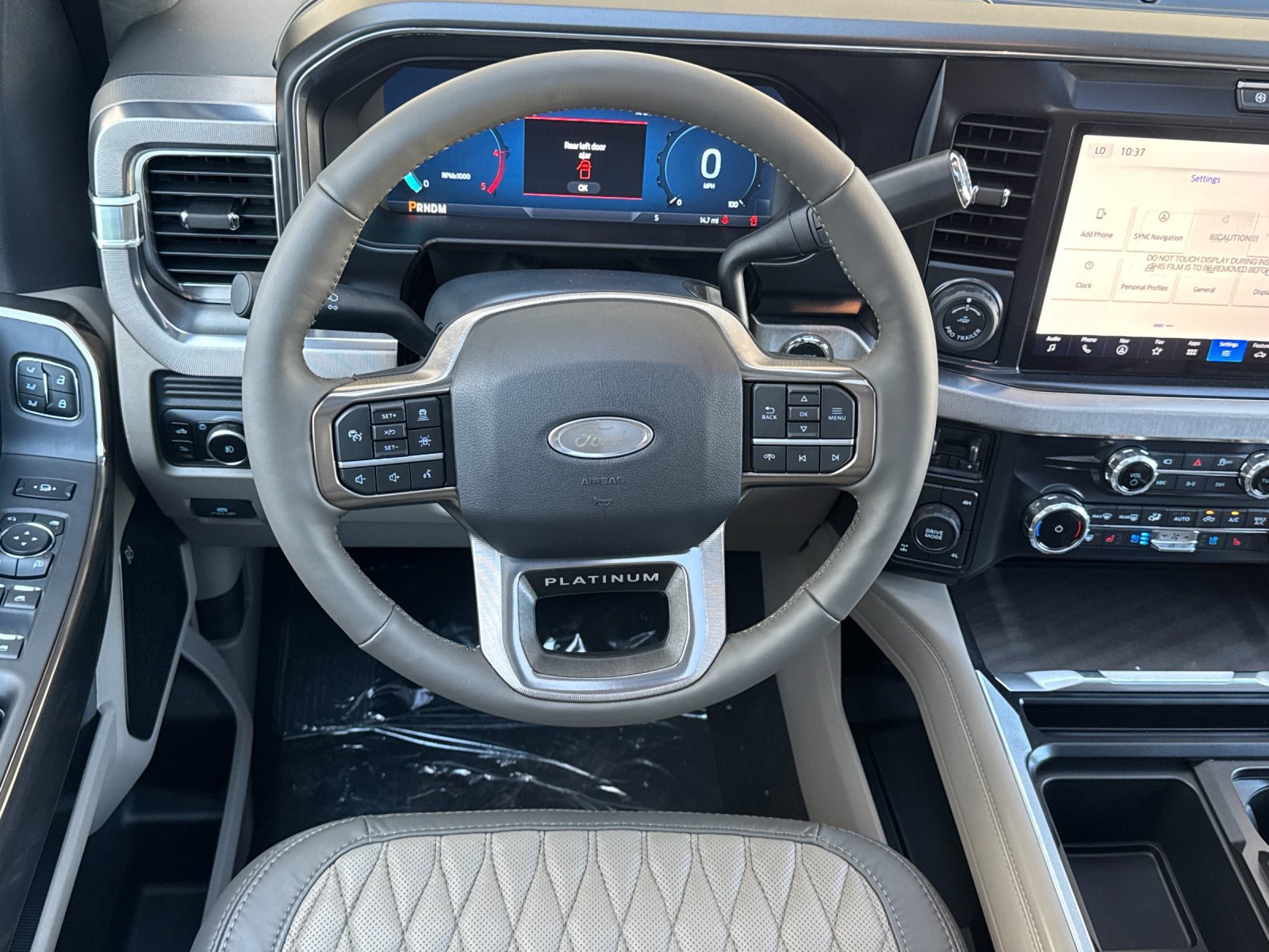 New 2026 Ford F250 Platinum w/ Platinum Plus Package AWD/4WD image 16