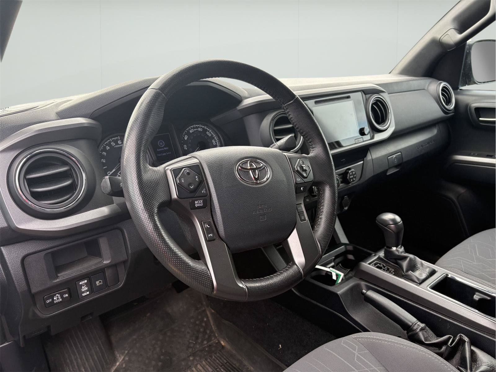 Used 2019 Toyota Tacoma TRD Off-Road AWD/4WD image 8