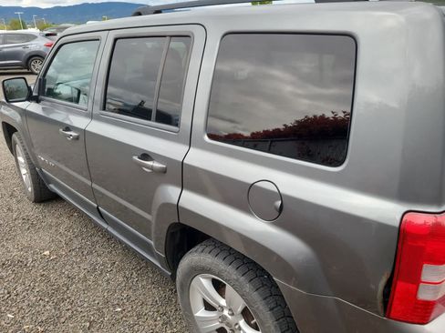 Used 2012 Jeep Patriot Latitude w/ Sun/Sound Group image 3