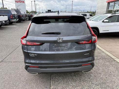 Used 2023 Honda CR-V Sport Touring image 5
