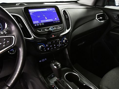 Used 2020 Chevrolet Equinox LT AWD/4WD image 21