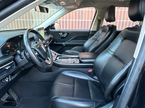 Used 2023 Lincoln Aviator AWD image 26