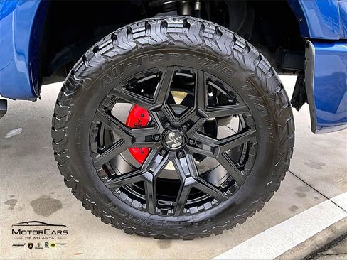 Used 2023 Ford F150 Lariat w/ Equipment Group 502A High image 35