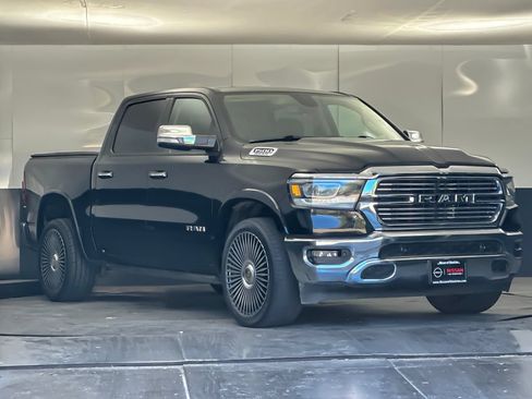 Used 2020 RAM 1500 Laramie RWD image 1