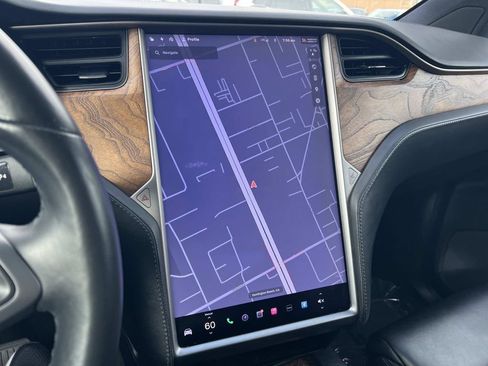 Used 2020 Tesla Model X Long Range AWD/4WD image 14
