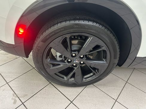 Used 2025 Buick Envision Sport Touring AWD/4WD image 14