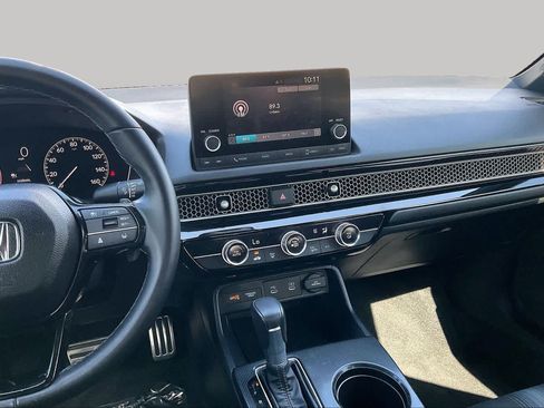 Used 2025 Honda Civic Sport image 7