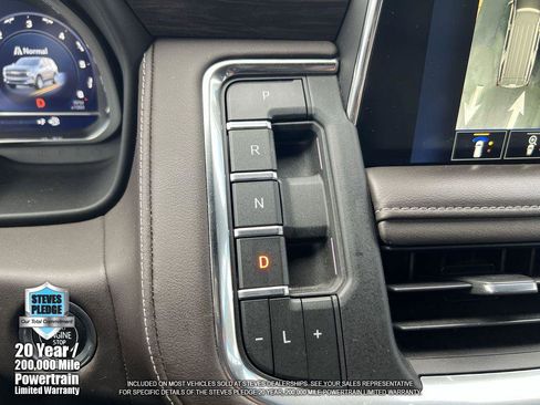 Certified 2022 Chevrolet Tahoe LT w/ LT Signature Package image 19