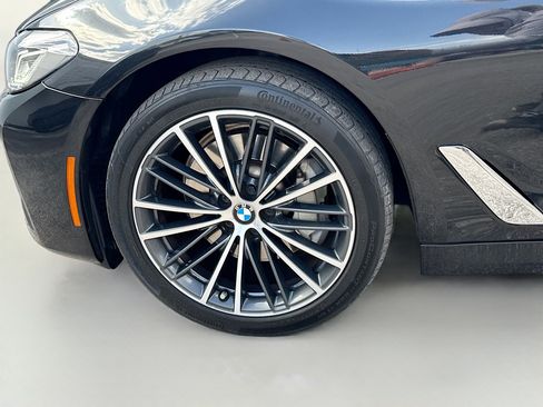Used 2023 BMW 530i w/ Premium Package RWD image 43