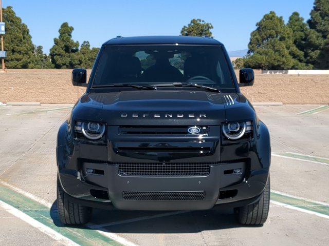New 2026 Land Rover Defender 110 X-Dynamic SE AWD/4WD image 6