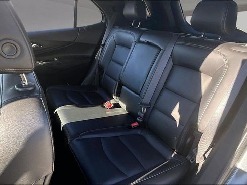 Used 2021 Chevrolet Equinox Premier AWD/4WD image 25