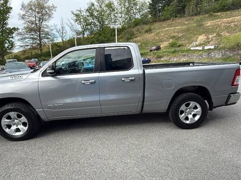 Used 2022 RAM 1500 Big Horn AWD/4WD image 7