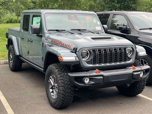 New 2026 Jeep Gladiator Mojave AWD/4WD image 4