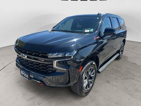 Used 2023 Chevrolet Tahoe Z71 w/ Luxury Package AWD/4WD image 2