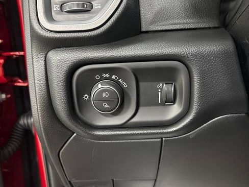 New 2026 RAM 2500 Tradesman AWD/4WD image 9