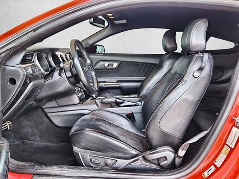 Used 2019 Ford Mustang GT Premium w/ Carbon Sport Interior Package RWD image 15