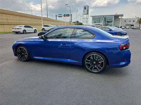 Used 2025 BMW M240i Coupe RWD image 5