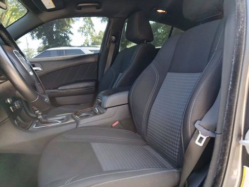 Used 2023 Dodge Charger SXT w/ Blacktop Package RWD image 19