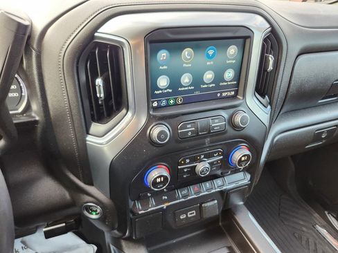 Used 2022 Chevrolet Silverado 1500 LT Trail Boss w/ Safety Package image 9