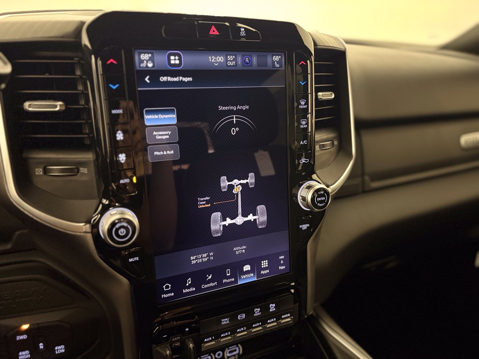 New 2027 RAM 3500 Big Horn AWD/4WD image 14