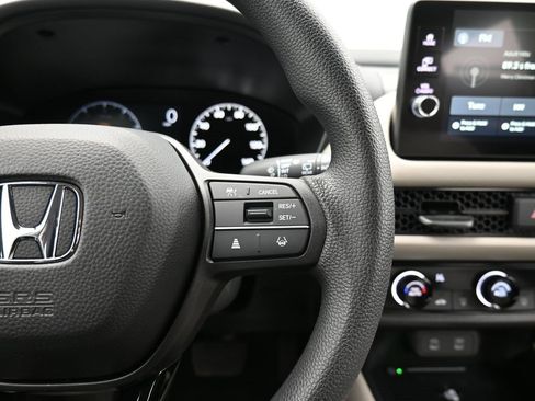 Certified 2026 Honda HR-V LX image 47