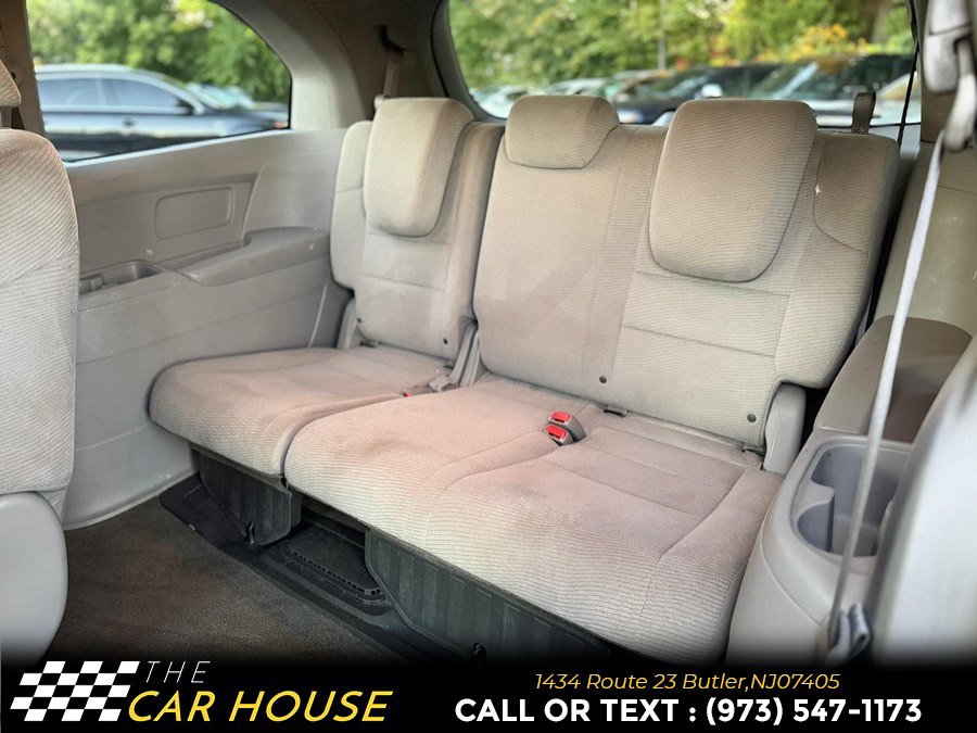 Used 2011 Honda Odyssey EX image 17