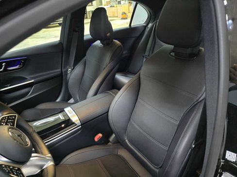 Used 2025 Mercedes-Benz C 300 C 300 image 21