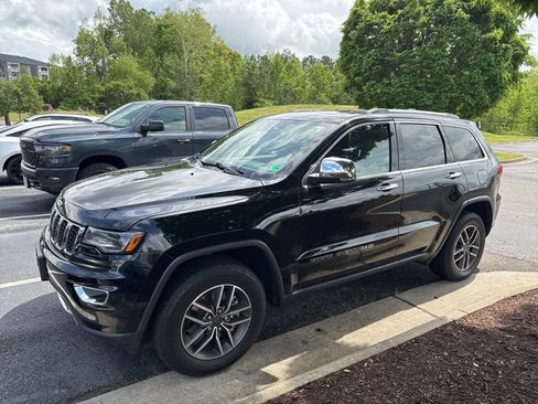 Used 2022 Jeep Grand Cherokee Limited w/ Trailer Tow Group IV image 4