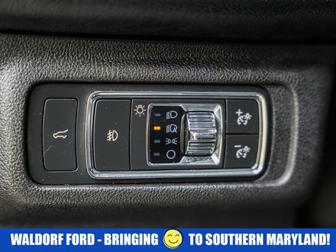 Used 2020 Lincoln Corsair Reserve w/ Equipment Group 201A AWD/4WD image 46