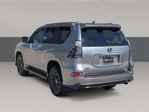 Used 2023 Lexus GX 460 Luxury w/ Sport Design Package AWD/4WD image 7