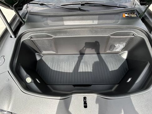 Used 2026 Rivian R1S Adventure Tri AWD/4WD image 29