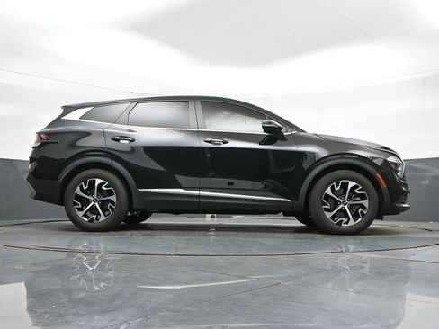 Used 2023 Kia Sportage EX FWD image 41