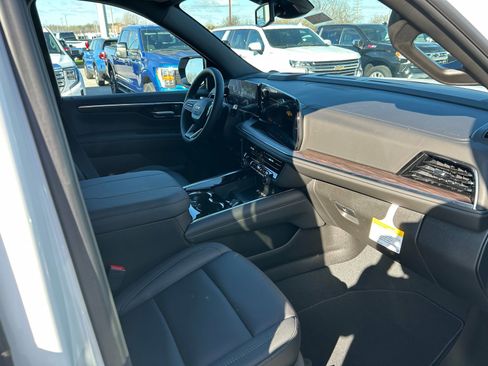 New 2026 Chevrolet Tahoe LT w/ Comfort Package AWD/4WD image 15