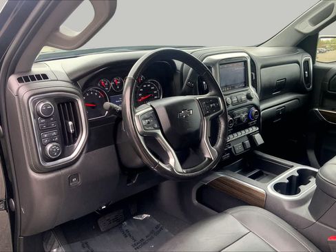 Used 2021 Chevrolet Silverado 1500 LT Trail Boss w/ Convenience Package II AWD/4WD image 18