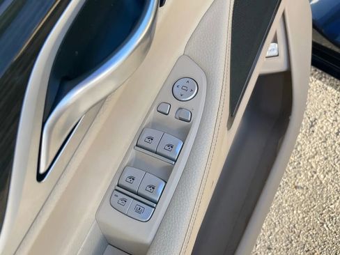 Used 2018 BMW 740i image 20