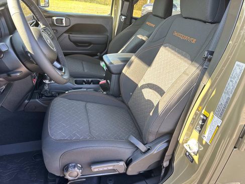 New 2026 Jeep Gladiator Mojave image 23