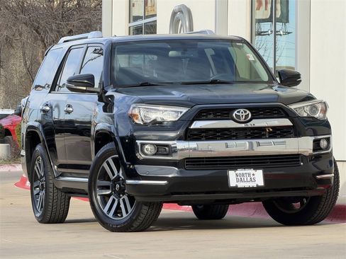 Used 2018 Toyota 4Runner Limited image 2