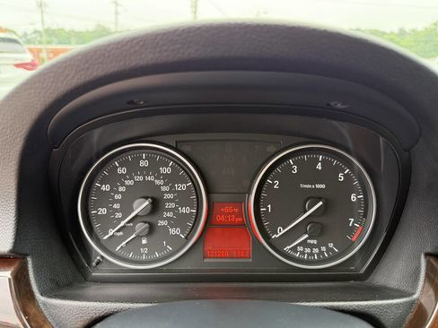 Used 2012 BMW 328i xDrive Wagon AWD/4WD image 14