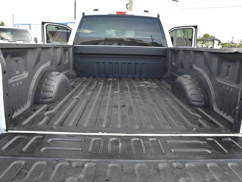 Used 2022 Ford F250 XL w/ Power Equipment Group AWD/4WD image 13