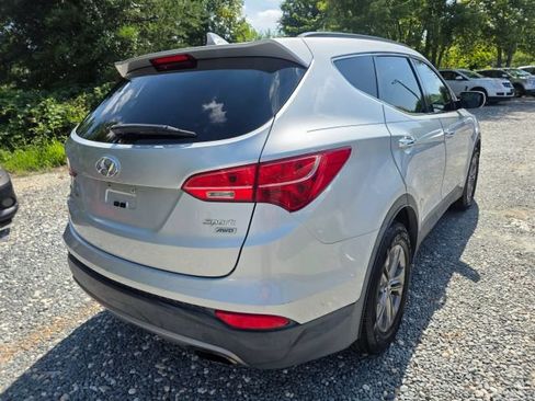Used 2013 Hyundai Santa Fe Sport w/ Popular Equipment Pkg AWD/4WD image 5