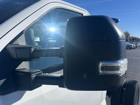 New 2024 Ford F550 4x4 Regular Cab Super Duty image 12