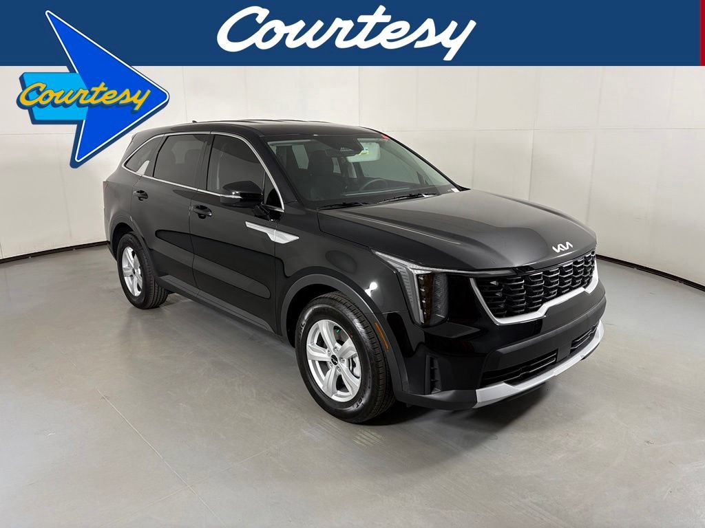 New 2026 Kia Sorento LX FWD image 1