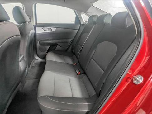 Used 2024 Kia Forte LXS FWD image 16